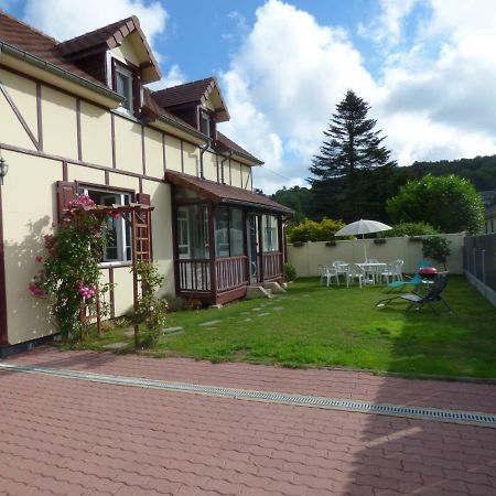 Vila Gite Le Petit Chalet Avec Parking Gratuit Étretat Exteriér fotografie